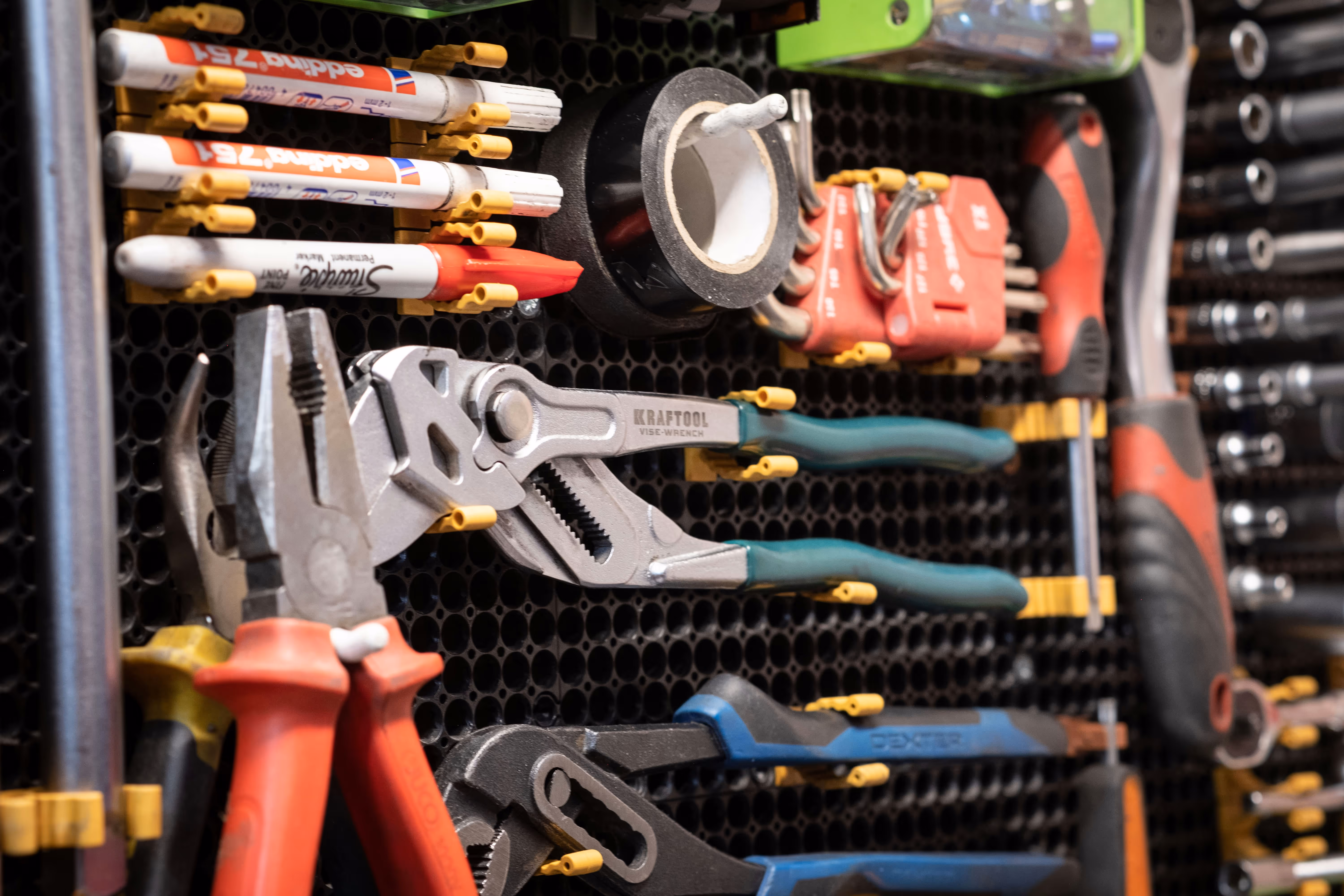 image of maintenance service team at work (for a property management company)