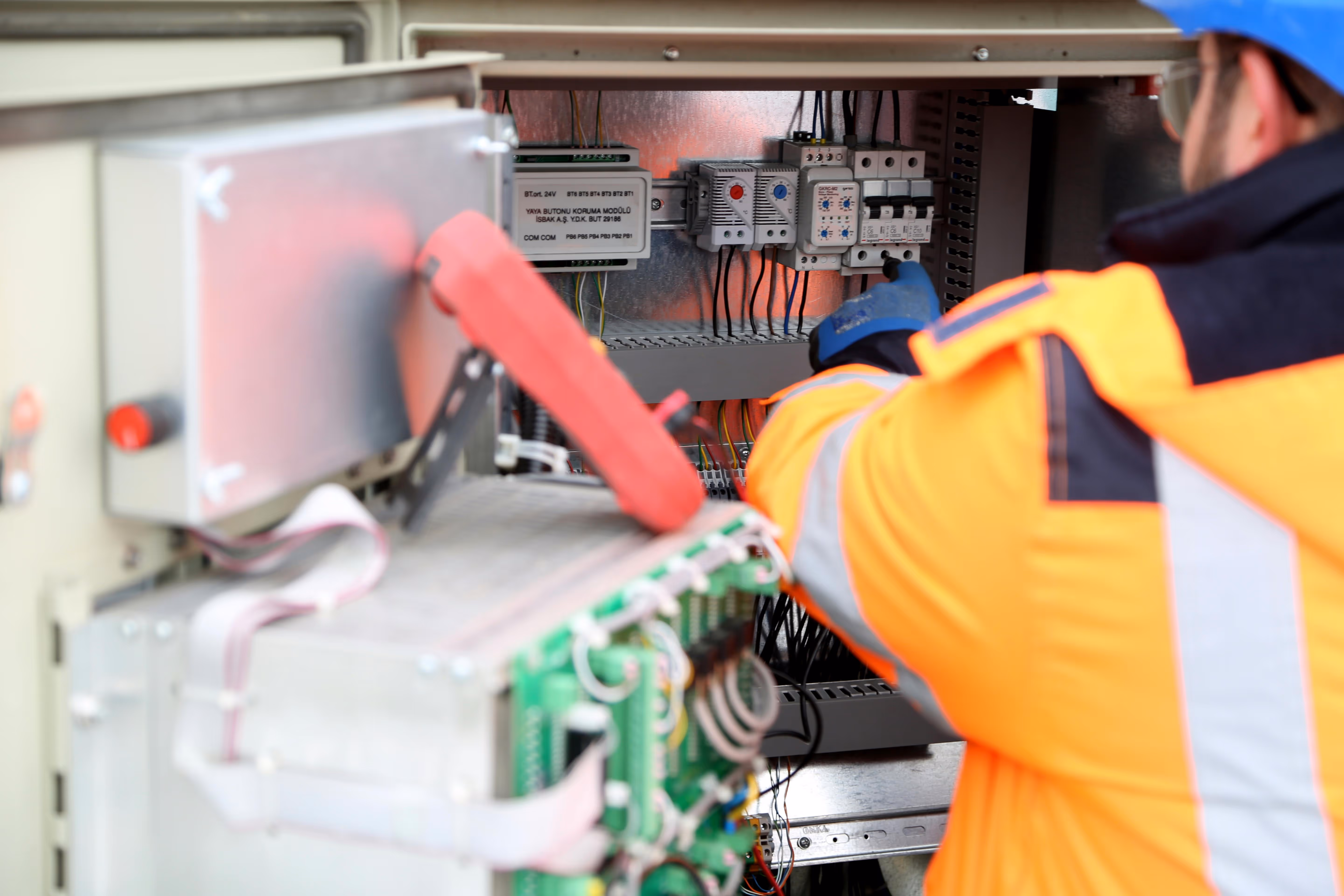 image of maintenance service team at work (for a property management company)